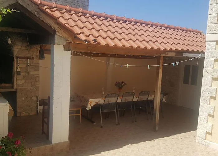Apartmán Two Bedroom With Terrace No 3 *