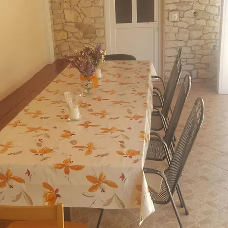 Two Bedroom With Terrace No 3 Supetar