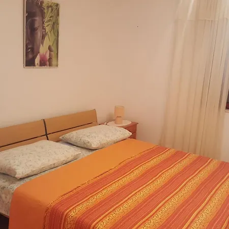 Apartment Two Bedroom With Terrace No 3
