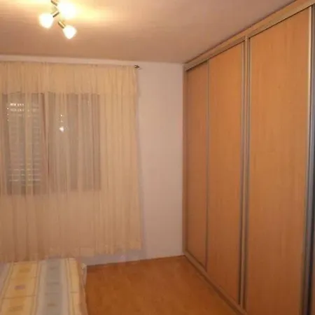 Two Bedroom With Terrace No 3 Супетар