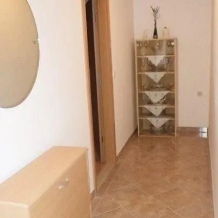 Apartment Two Bedroom With Terrace No 3 Supetar